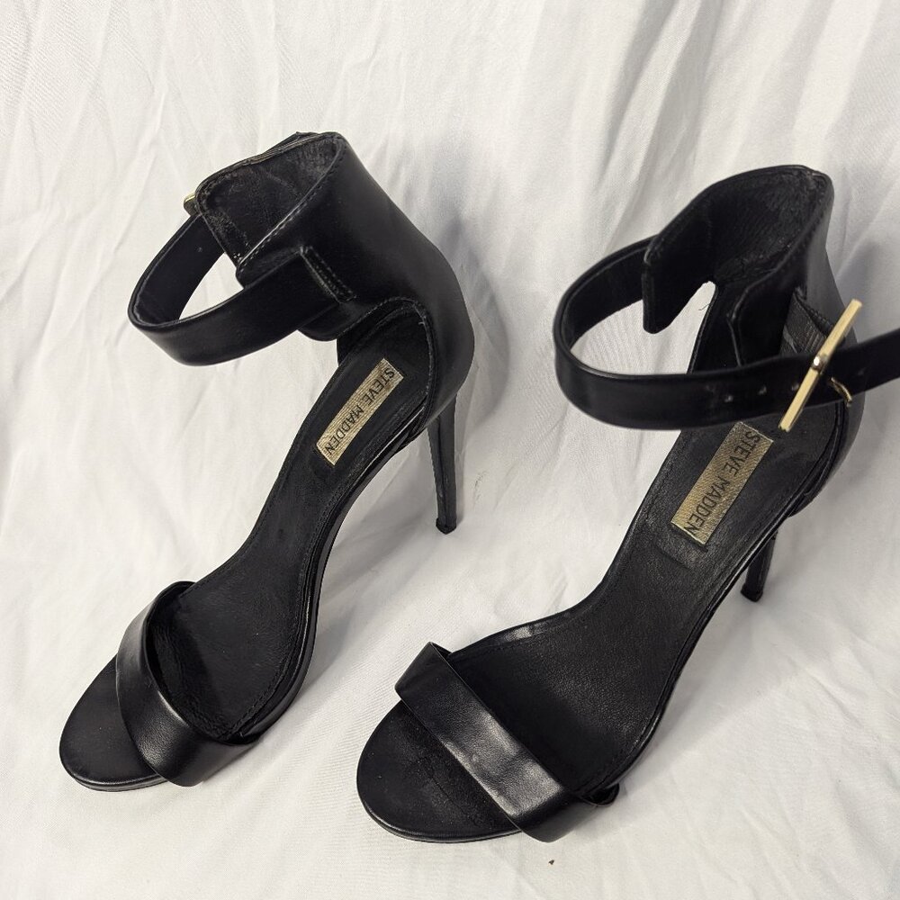 Steve Madden Black Ankle Strap Heels Size 10